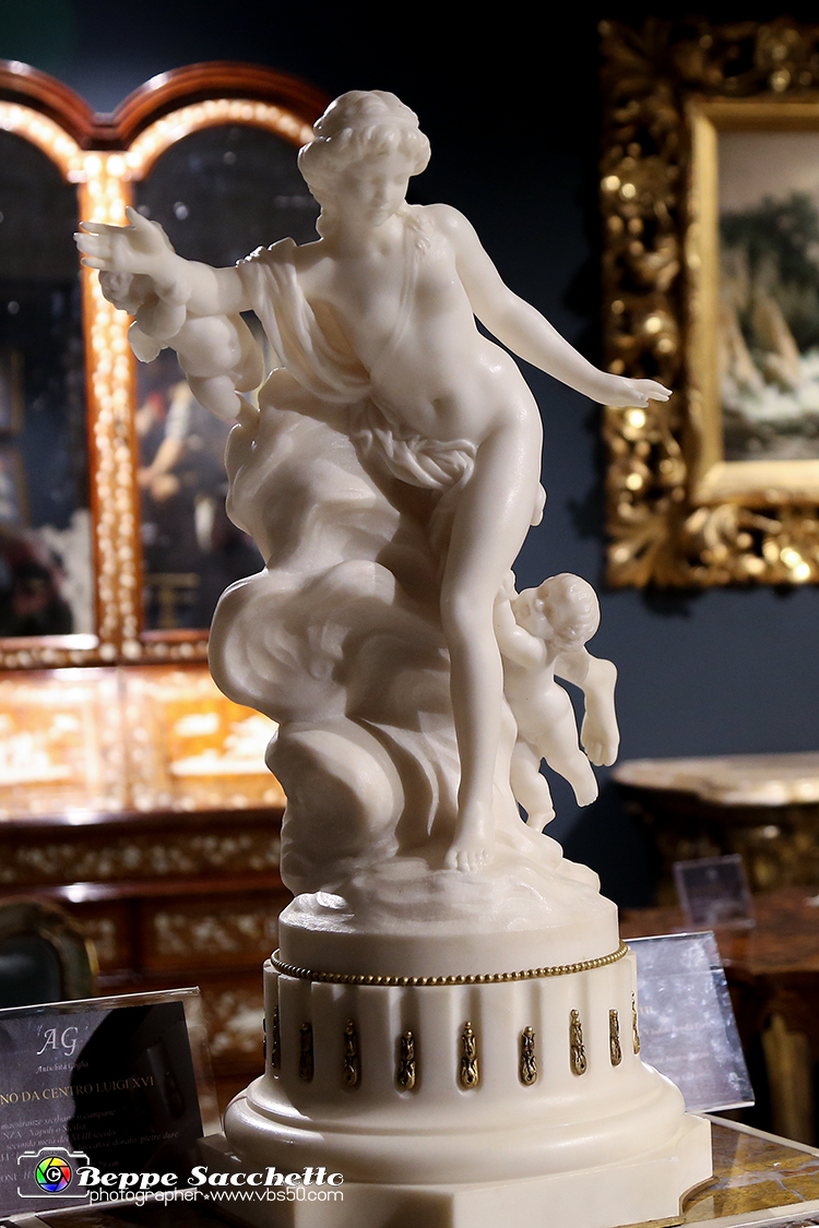 VBS_3869 - APART - Art & Antiques Fair.jpg